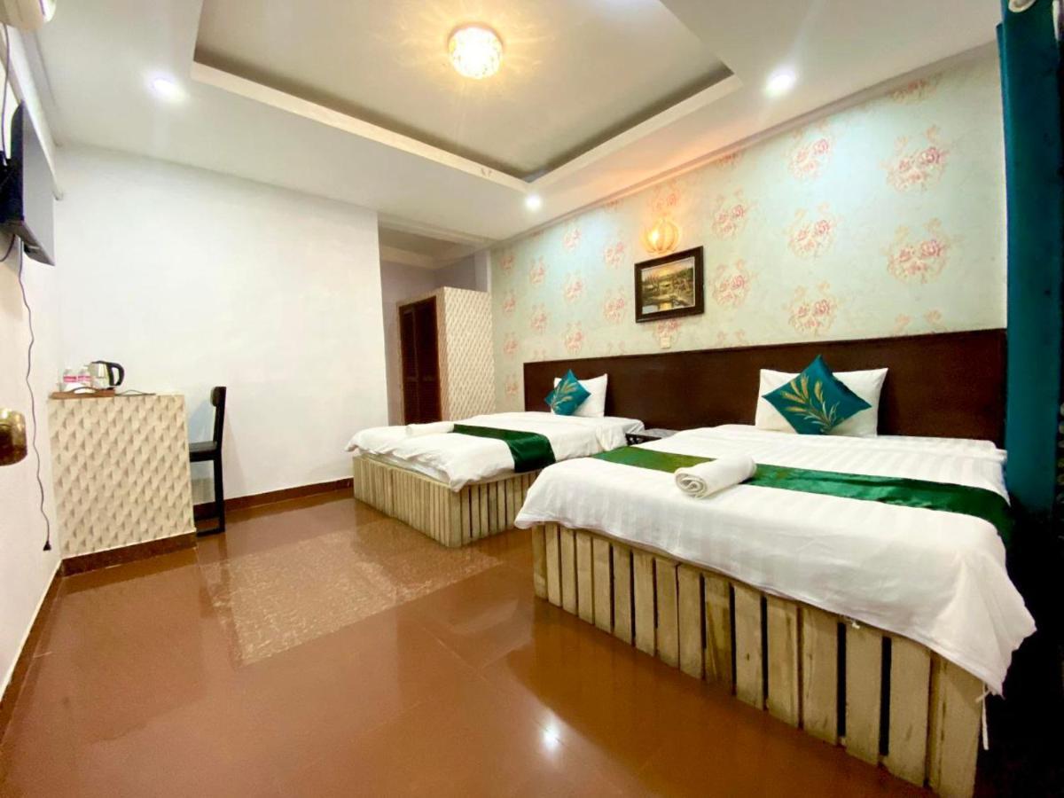 Moonlight Villa Phnom Penh Exterior photo
