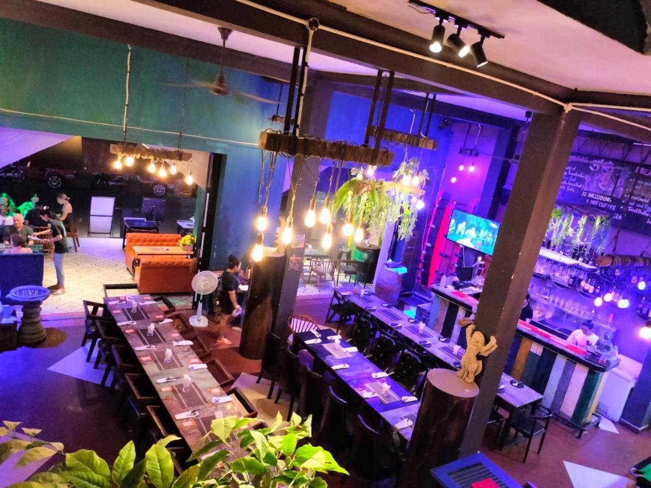 Moonlight Villa Phnom Penh Exterior photo